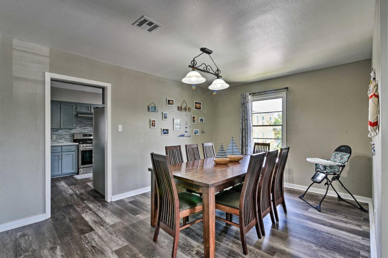 Spacious And Modern Family Duplex In Galveston! エクステリア 写真