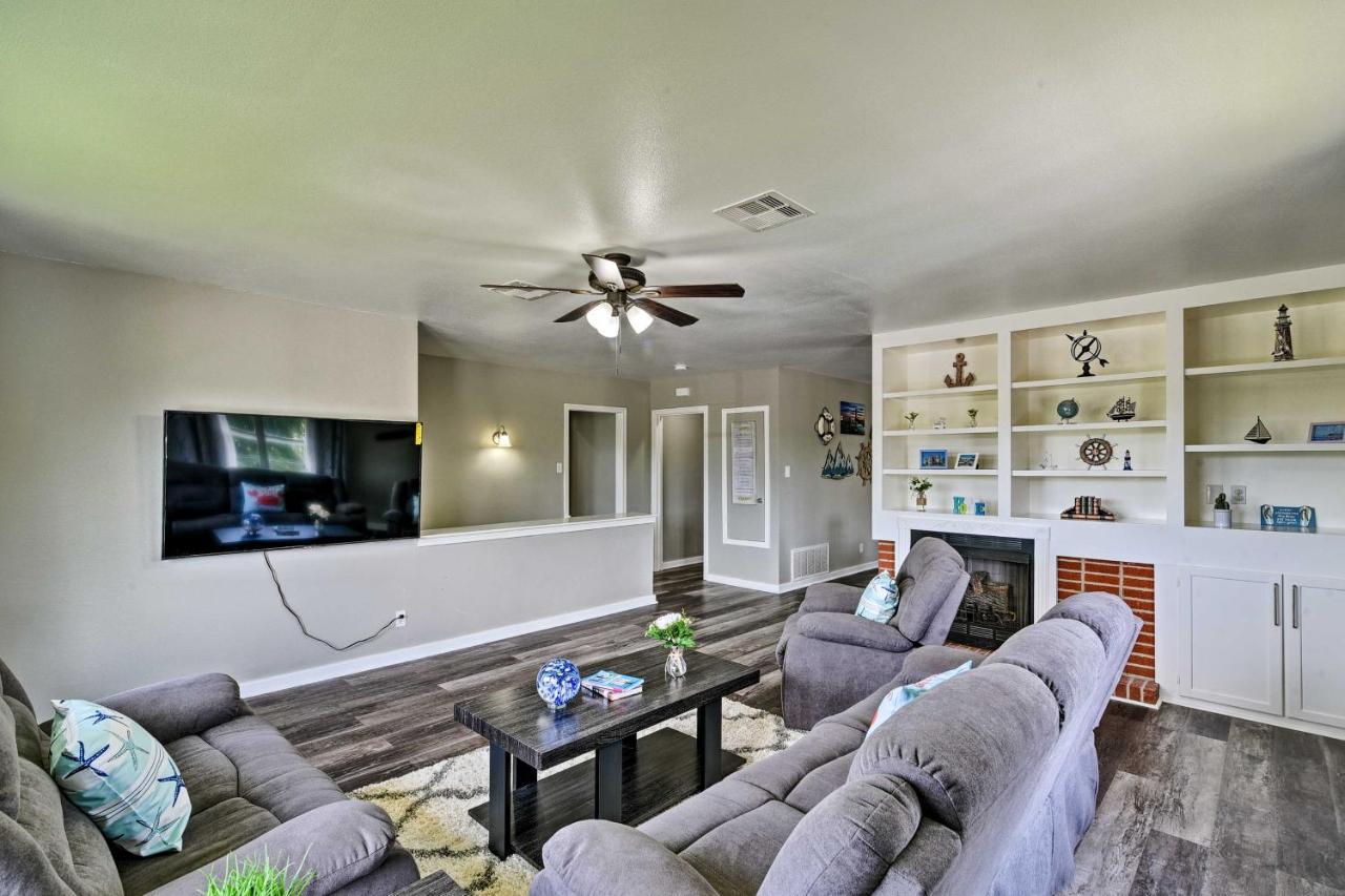 Spacious And Modern Family Duplex In Galveston! エクステリア 写真
